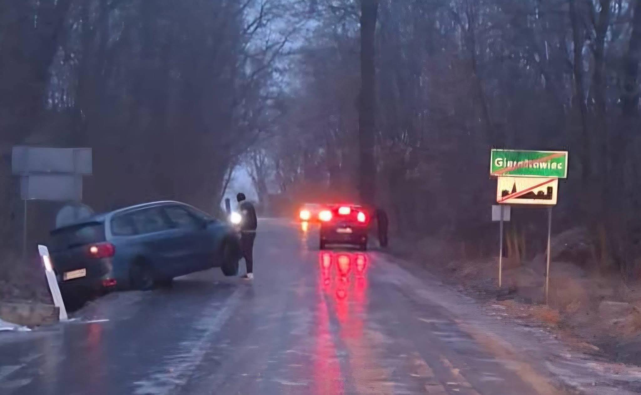 Lodowy paraliż regionu