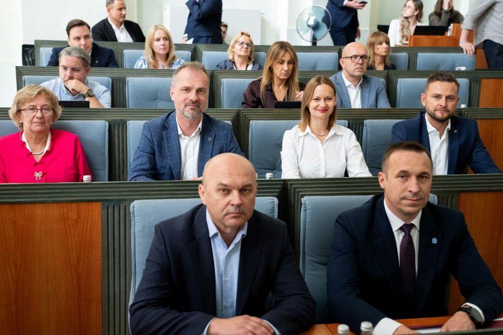 Wsparcie Sejmiku dla sportowych nwestycji w samorządach LGOM