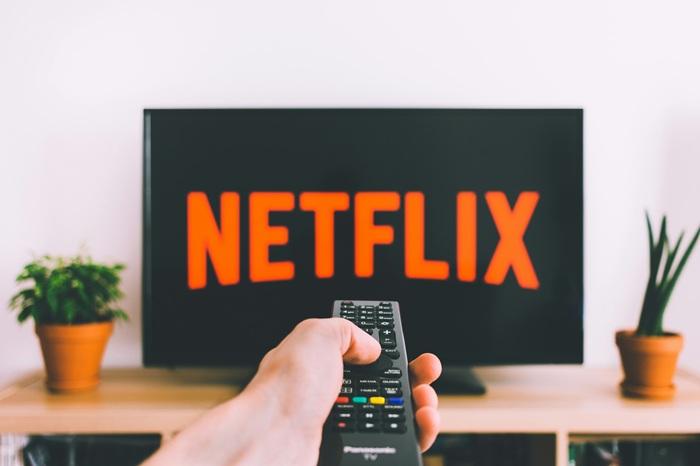 Jak karty podarunkowe Netflix wpisują się w budżety przeznaczone na rozrywkę cyfrową