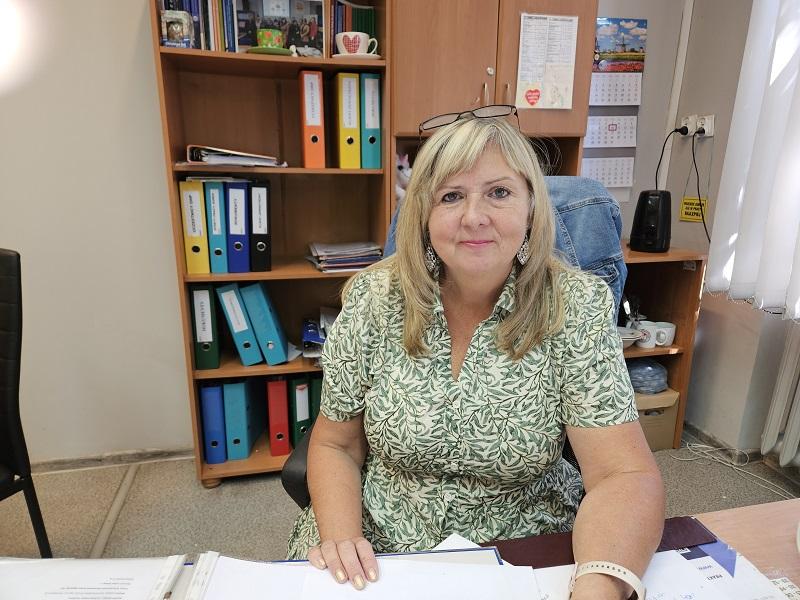 Młodzi szukają na wakacje pracy