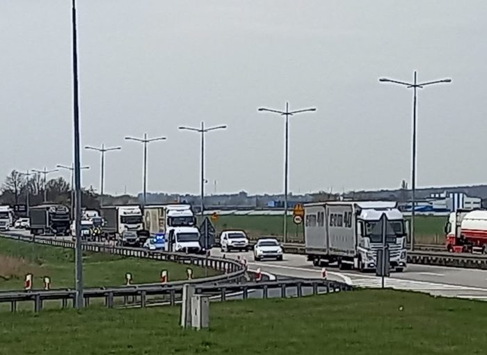 Brawurowy pościg i strzał z broni