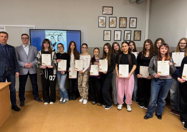 Włoska tradycja w sercu Chocianowa. Uczniowie Zespołu Szkół z certyfikatami