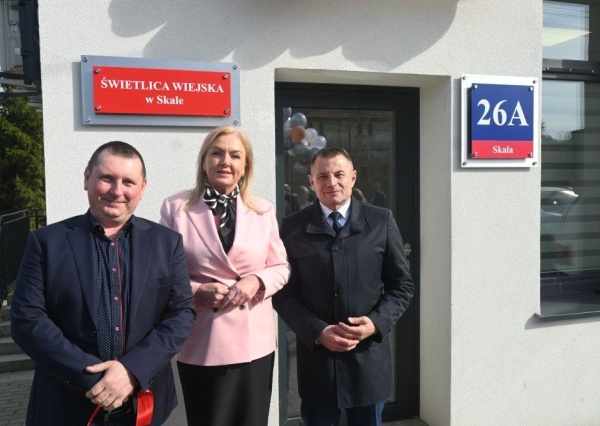 Skała ma świetlicę jak marzenie (FOTO)