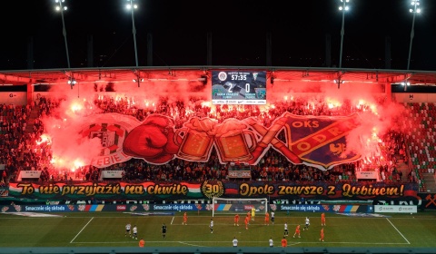 Lider ekstraklasy bezradny w 