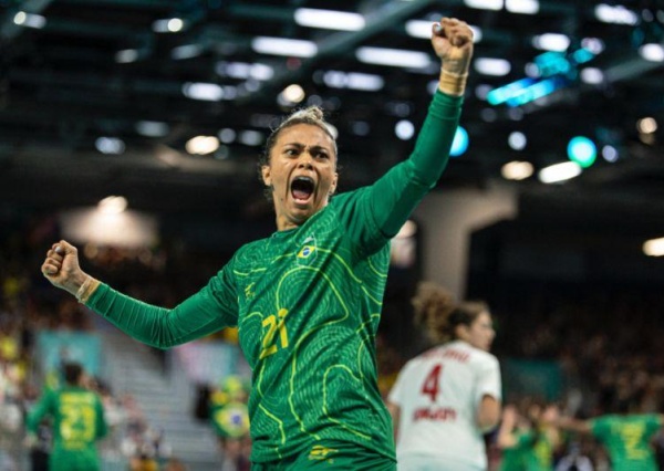 Brazylijka Adriana Cardoso nową skrzydłową mistrzyń Polski