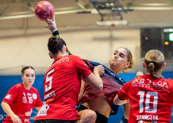 Eisberg Dziewiątka poszuka pierwszego domowego zwycięstwa
