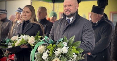 Chocianów pamięta o braci górniczej. Pochód i kwiaty pod pomnikiem