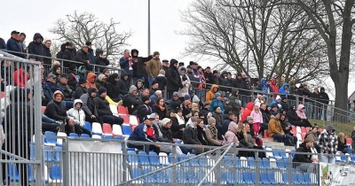 Będzie zadaszona trybuna na stadionie