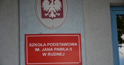 Kasa na szkolne wycieczki w gminie Rudna