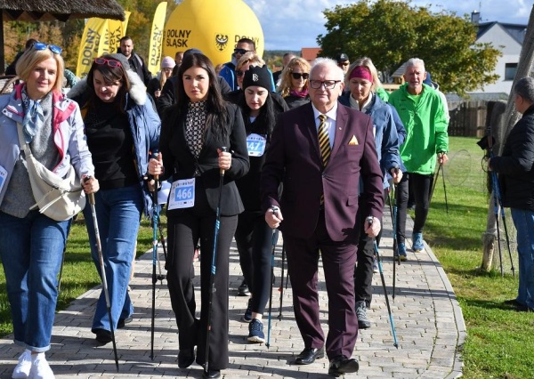 Festiwal Nordic Walking dotarł do.. morza. A zaczynali w Świeradowie Zdroju !