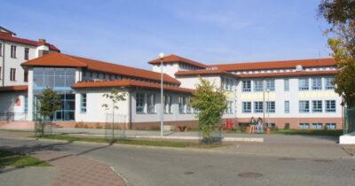 Podpisano umowę na realizację zadania „Modernizacja budynków Szkoły Podstawowej w Rudnej”