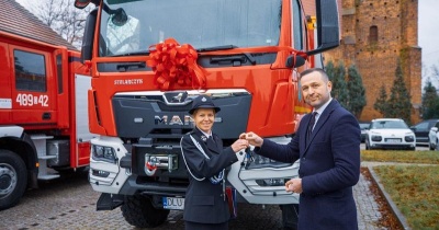 Nowy wóz ratowniczo – gaśniczy dla OSP Rudna