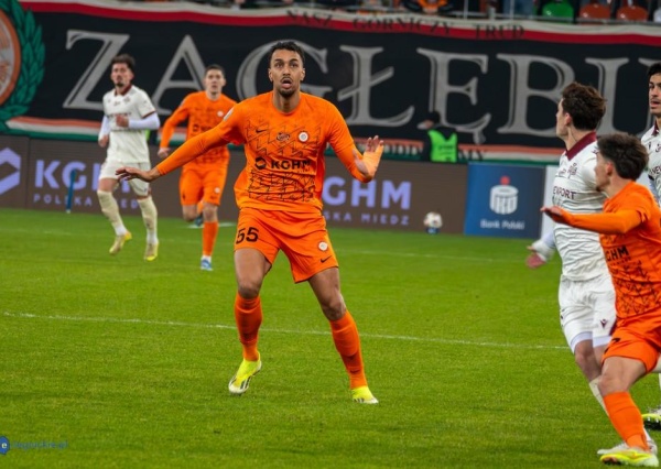 W piątek Miedziowi zagrają z Katowicami. L.Rocha pożegnał Lubin !