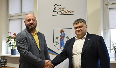 Spróbuj rugby z Miedziowymi