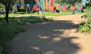 Plac zabaw był zamknięty przez wiele miesięcy. Po interwencji problem szybko zniknął