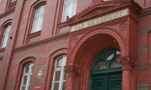 Adwokat z Legnicy skazany na 4 lata więzienia