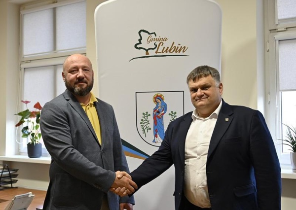 Spróbuj rugby z Miedziowymi