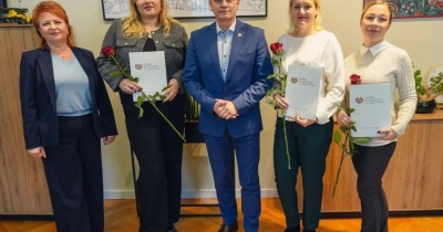 Kolejni nauczyciele gminy Polkowice z awansem zawodowym