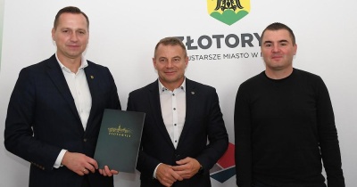 Remont oświetlenia ulicznego w ciągu ulic nadrzecznych (FOTO)