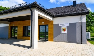 Finał budowy świetlicy w Dębcu 