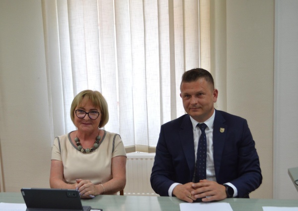 Zarząd Powiatu Złotoryjskiego z absolutorium i wotum zaufania!