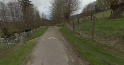 Droga przez mękę i na cmentarz i… do szkoły