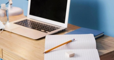 Setki urządzeń dla uczniów