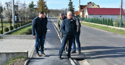 Nowe chodniki w Radoszycach