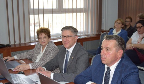 Radni zadbali o zabytki i drogi, a także zmienili zapisy budżetowe (FOTO)