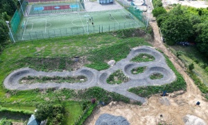 Na drodze do pumptracku stanęło drzewo. Inwestycja złapała opóźnienie 