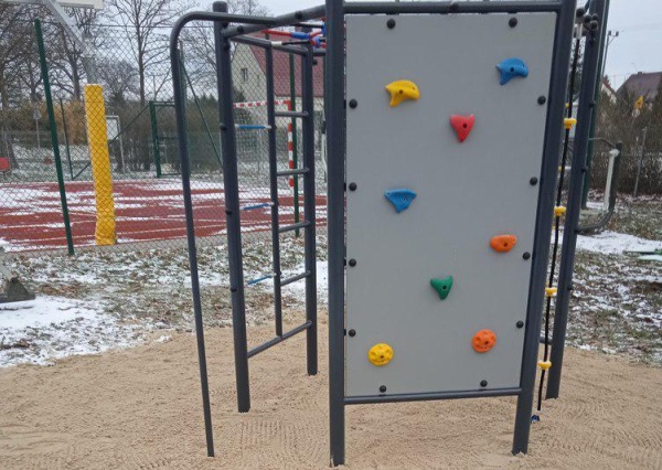 Nowe urządzenia do zabawy dla najmłodszych 
