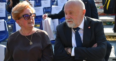 Powrót starych wyjadaczy czy polityczna emerytura? Co naprawdę czeka Jadwigę Szeląg i Jerzego Pokoja?
