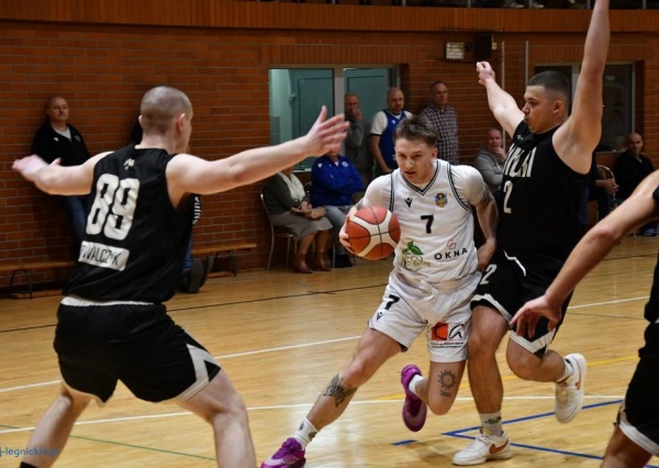 Basket startuje we wrześniu. Z kim będzie grał w 2. lidze?