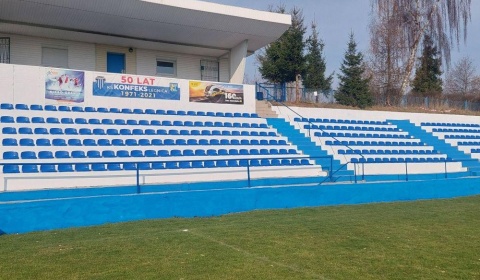 Stadion Konfeksu już nie straszy wyglądem. A to dopiero początek