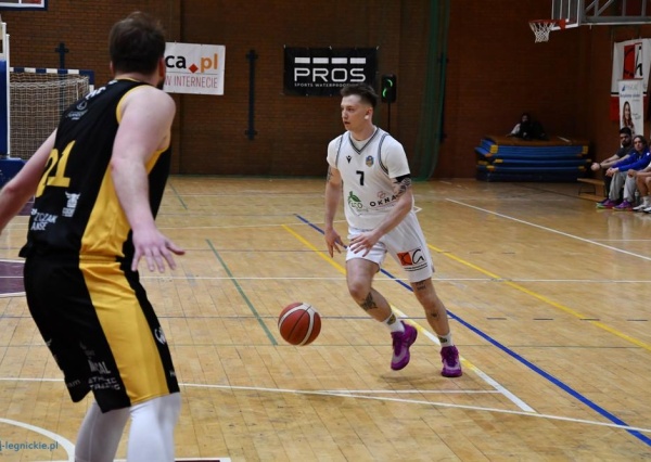 Basket o 2. ligę powalczy we Wrocławiu