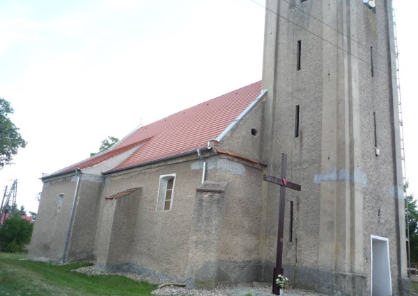 Trwa remont wieży w kościele w Gogołowicach (FOTO)