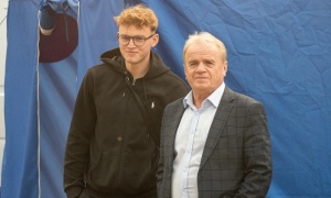 Łączy nas piłka...