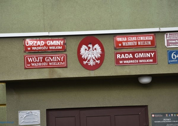 Trwa nabór na wolne stanowiska w Urzędzie Gminy Wądroże Wielkie