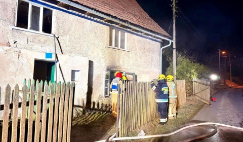 Tragedia w powiecie złotoryjskim. Zwęglone zwłoki w domu