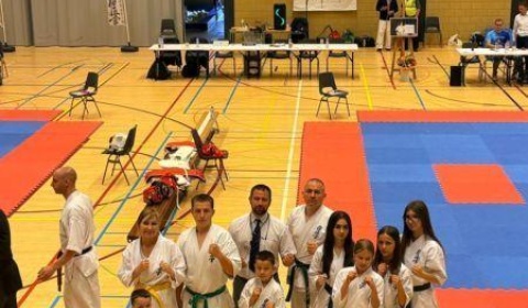 Karatecy Fight Hobby wrócili z medalami z Holandii