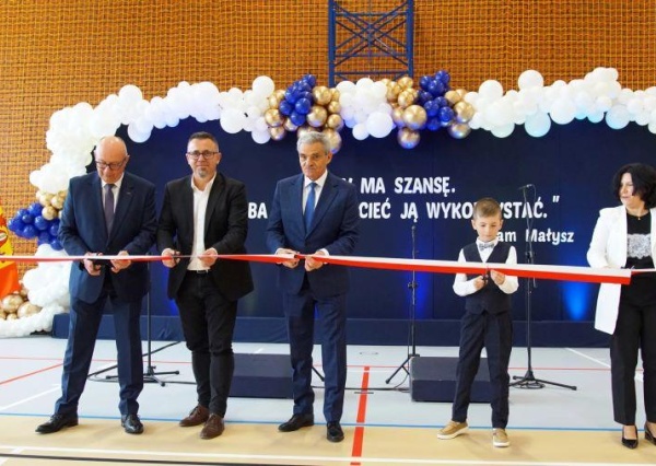 W Rzeczycy powstała nowoczesna hala sportowa