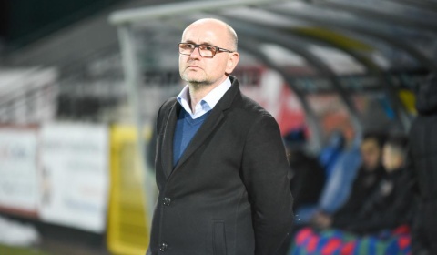 Karkonosze zwolniły D.Nowaka