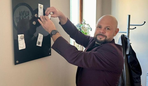 Ciepły posiłek i dobre serce. W Chocianowie ruszyła akcja „Zawieszony obiad”