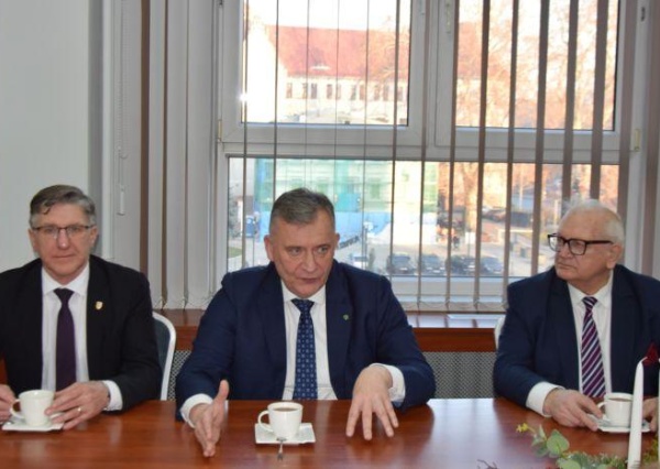 Spotkanie samorządowców z Wiceministrem Obrony Narodowej Pawłem Bejdą