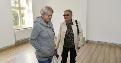 Mieszkańcy odebrali klucze do mieszkań komunalnych