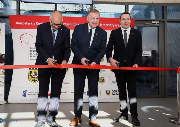 Otwarto Dolnośląskie Centrum Zdrowia Psychicznego dzieci i młodzieży(FOTO)