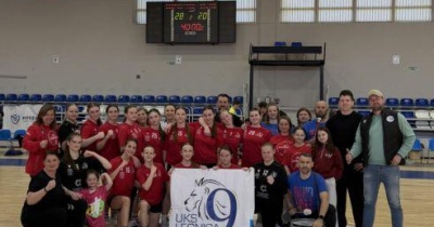 Młodziczki UKS Dziewiątka Legnica awansowały do 1/4 Mistrzostw Polski Młodziczek