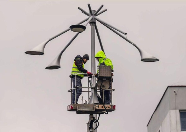  Ulice rozświetlone dzięki 1443 nowym oprawom 