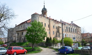 Ważny krok dla Zamku Piastowskiego w Jaworze. Ruszają przygotowania do odbudowy murów