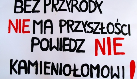 Walka w obronie Krainy Wygasłych Wulkanów. Petycja z 5000 podpisów trafi do burmistrza Świerzawy!